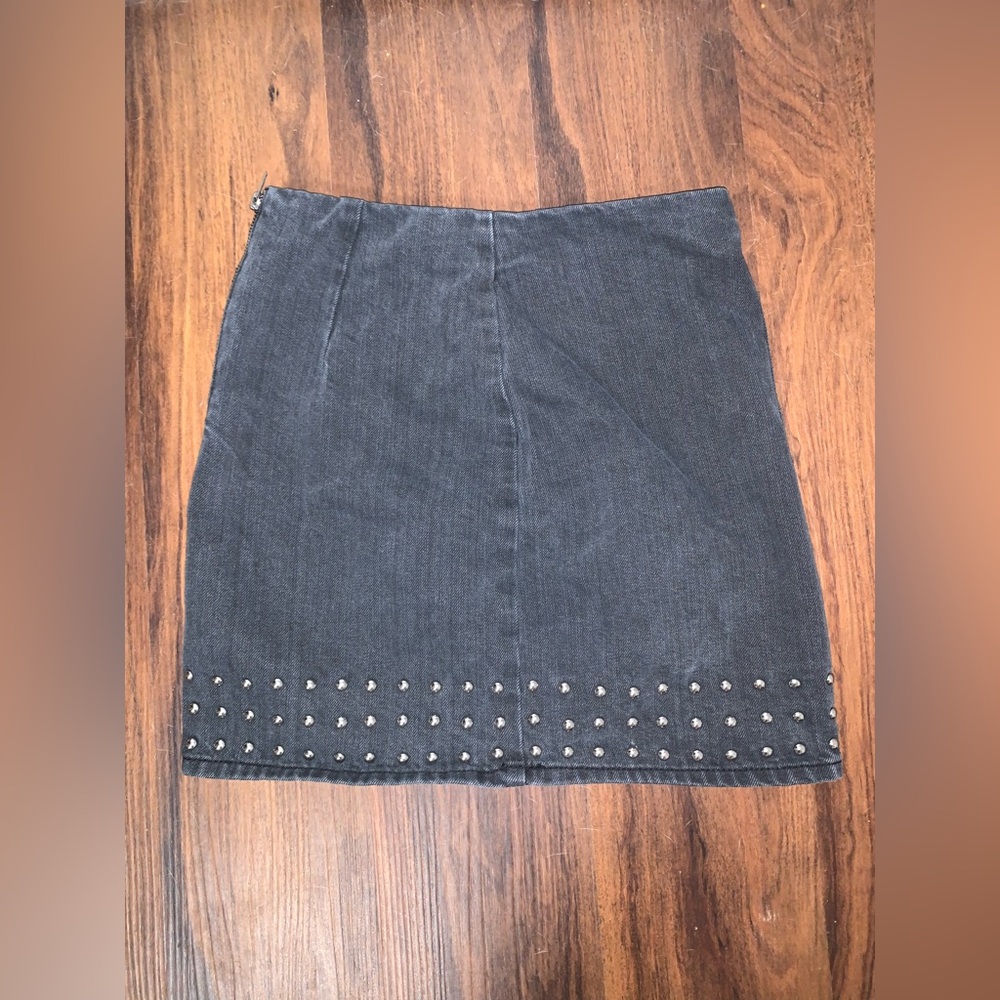 Forever 21 Black Denim Mini Skirt with Jewels Size Small - Zipper on Side